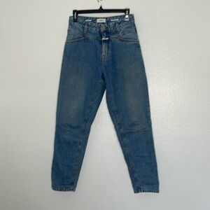Closed X-Lent Boyfriend Tapered Leg Relaxed Fit Cropped Jeans Size 25